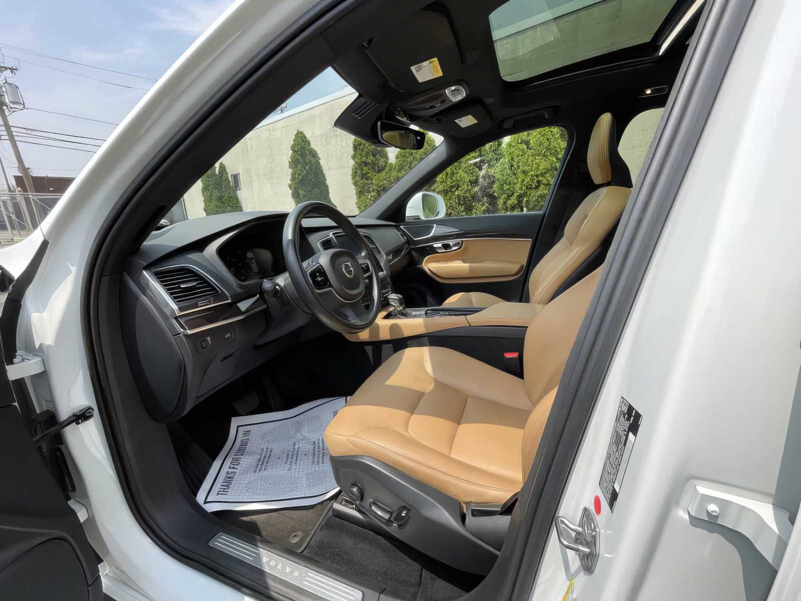 2019 Volvo XC90 T6 Momentum