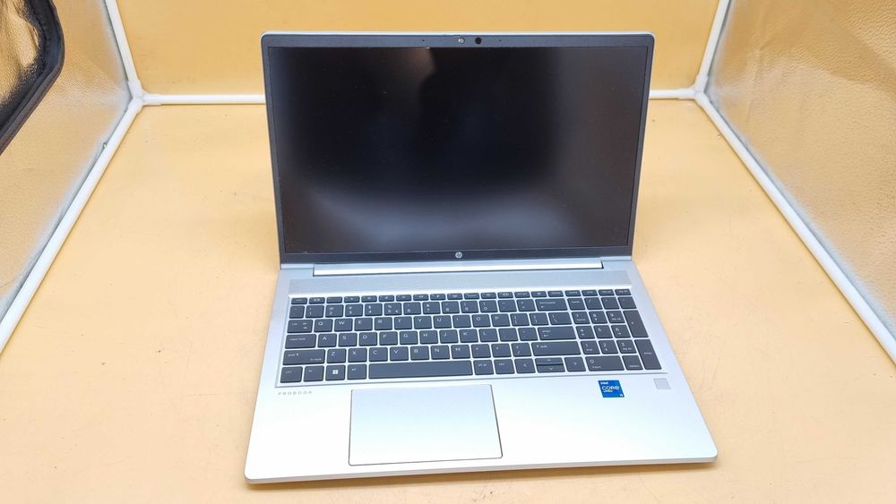 Laptop HP PROBOOK 650 G8 i5-1145G7 16/256GB SSD 15,6" FHD ALUMINIOWY