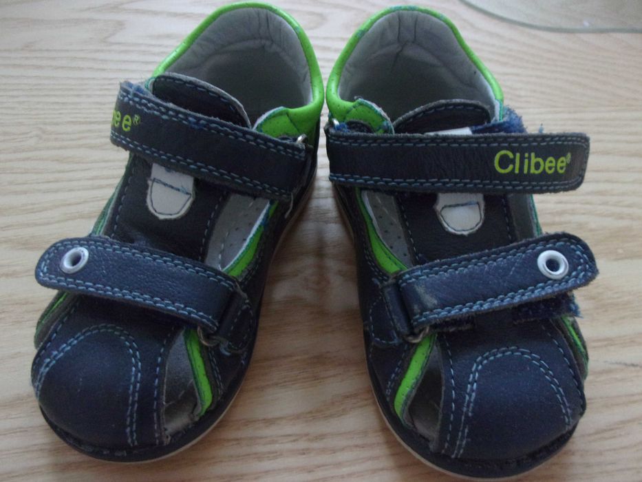 Butki Clibee rozmiar 22