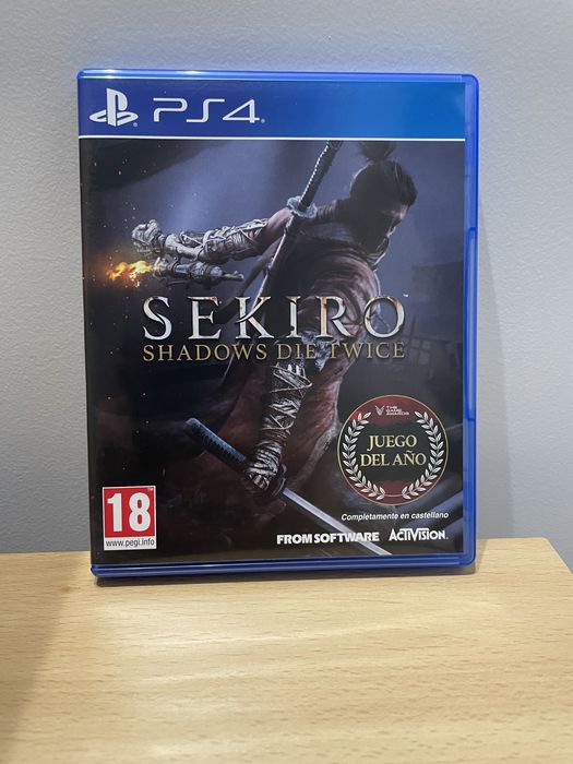 Vendo sekiro.