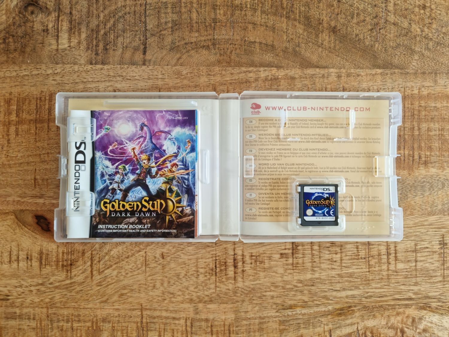 Golden Sun Dark Dawn Nintendo DS