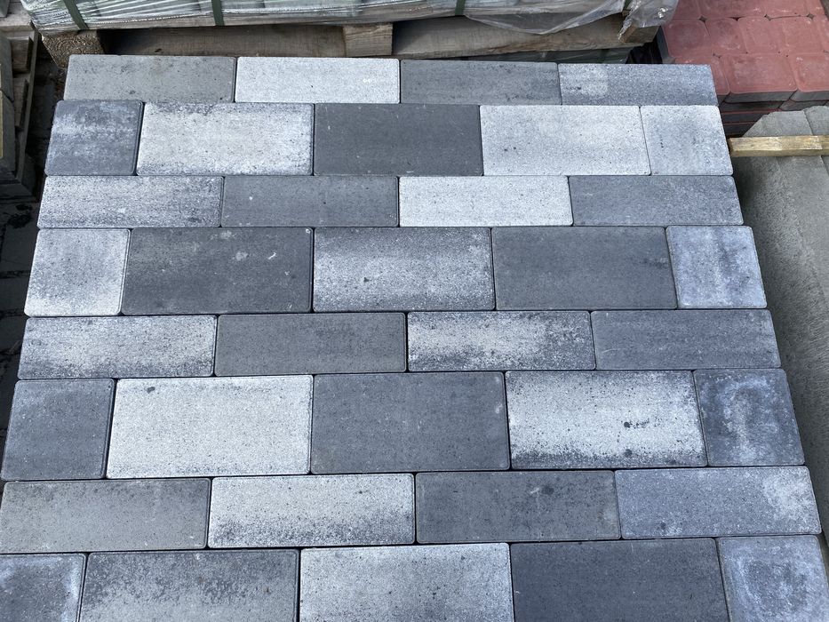 Тротуарна плитка Бруківка Тротуарная плитка Брусчатка