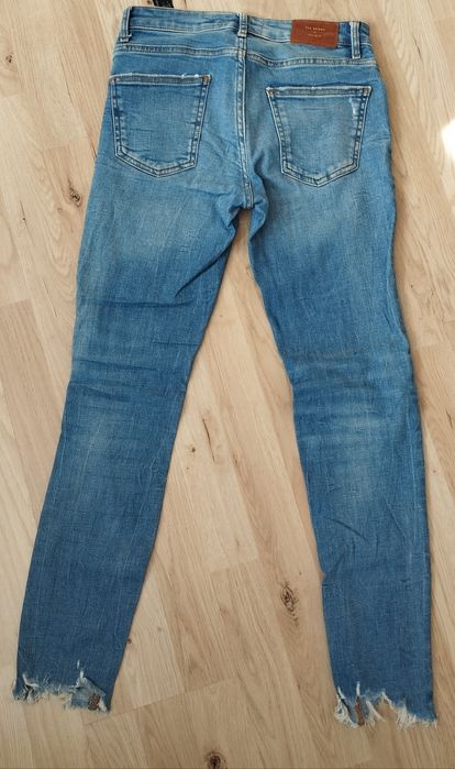 Spodnie jeansowe Zara