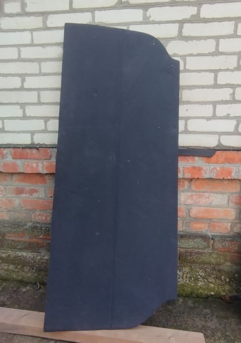 Продам полку багажника Рено Кенгу.