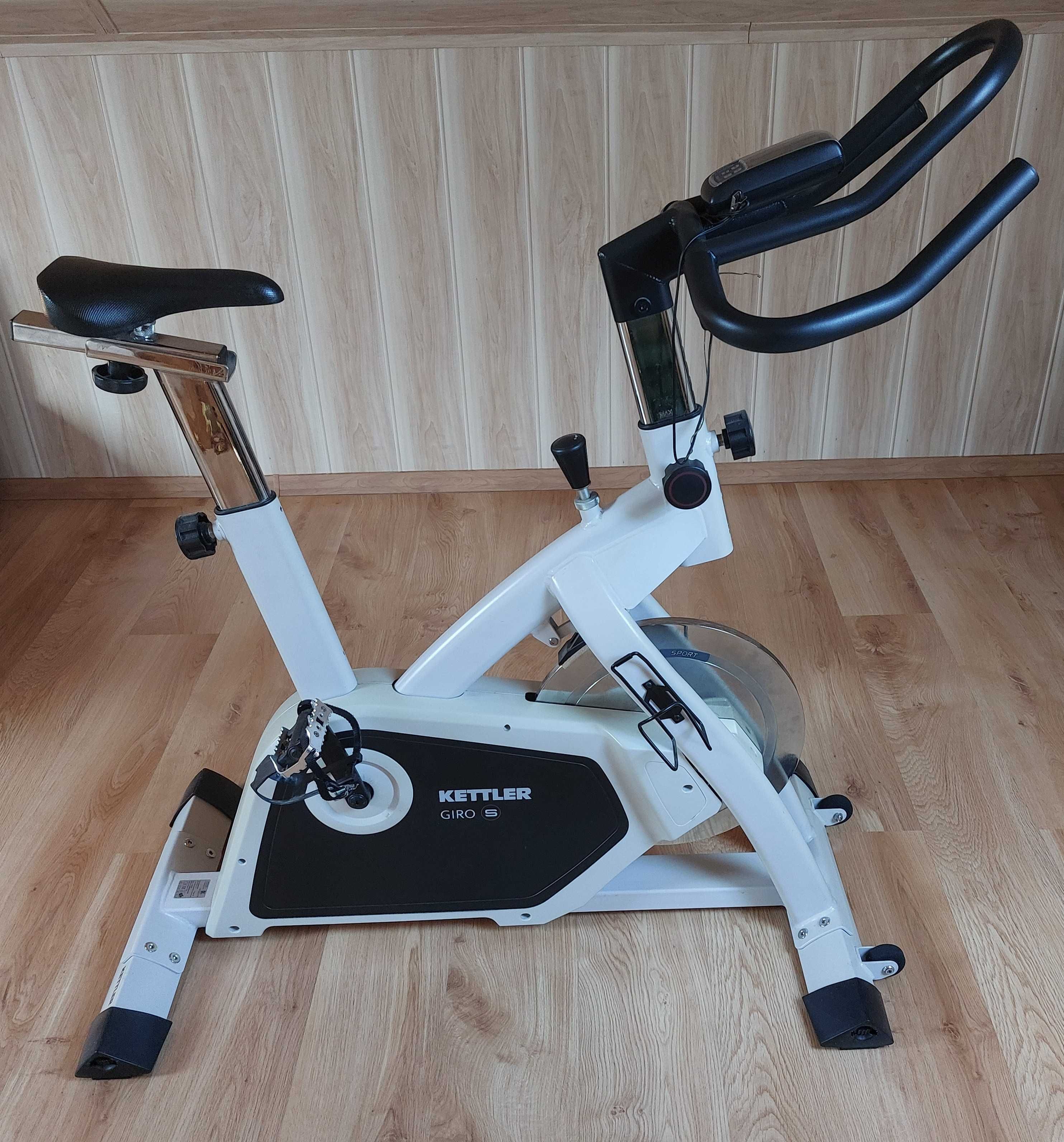 Rower treningowy spinnigowy Kettler Giro S