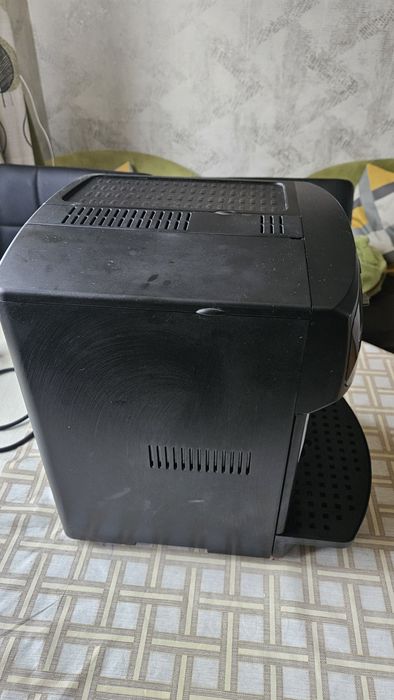 Кавомашина delonghi esam 2600