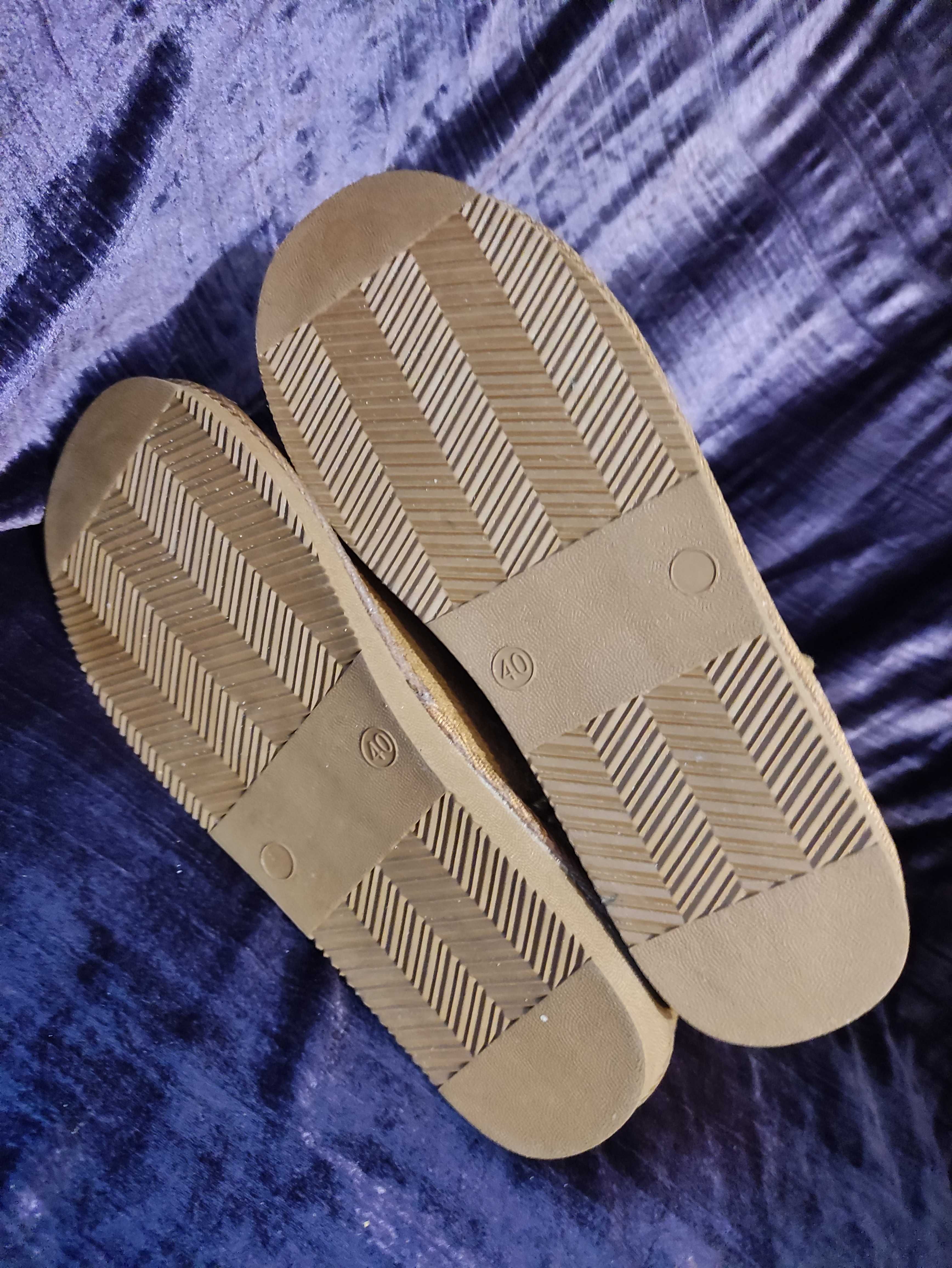 Nowe brazowe zimowe ocieplane botki r. 40/25,3cm buty ala emu, ugg
