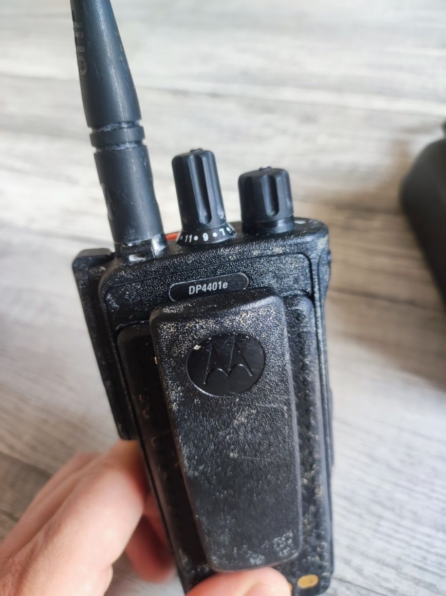Radio Uhf  Motorola DP 4401e