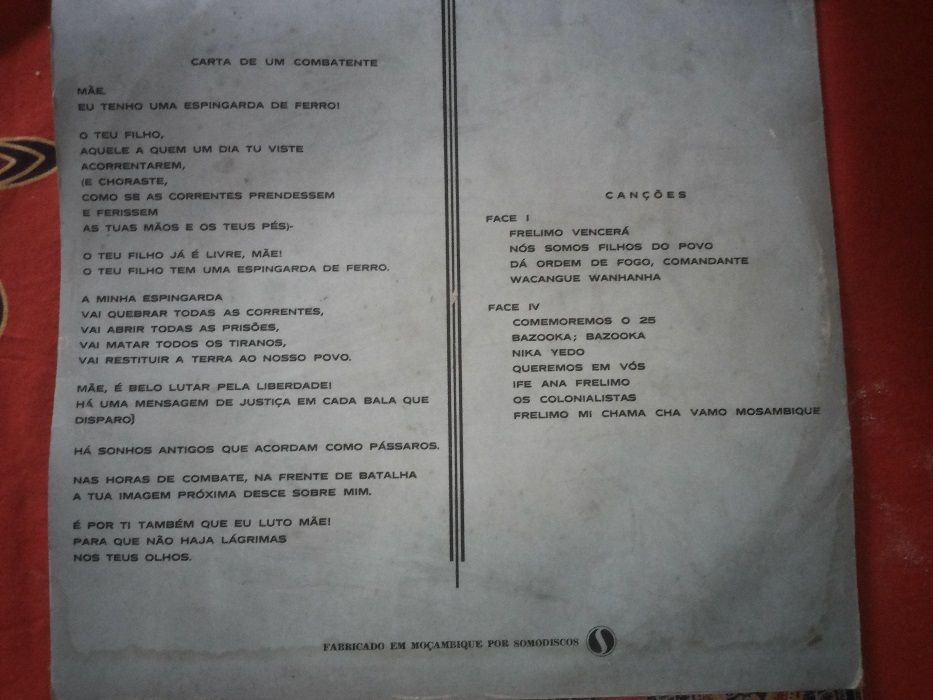Disco Vinil- Mensagem Samora Machel à OUA- duplo LP