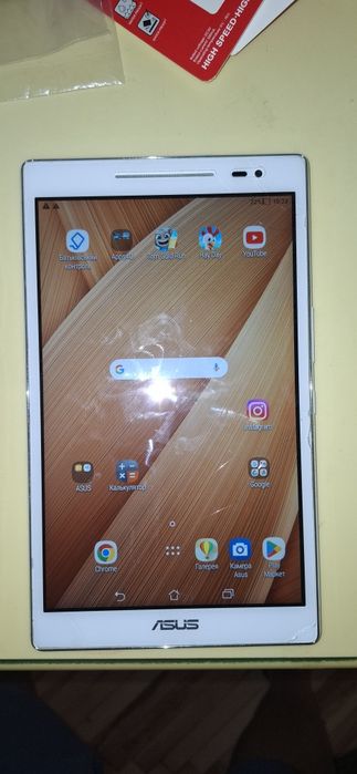 Asus ZenPad 8.0      .