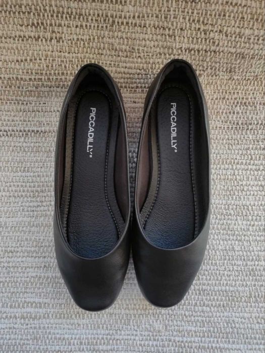 Sabrinas confortáveis pretas - Piccadilly, linha conforto