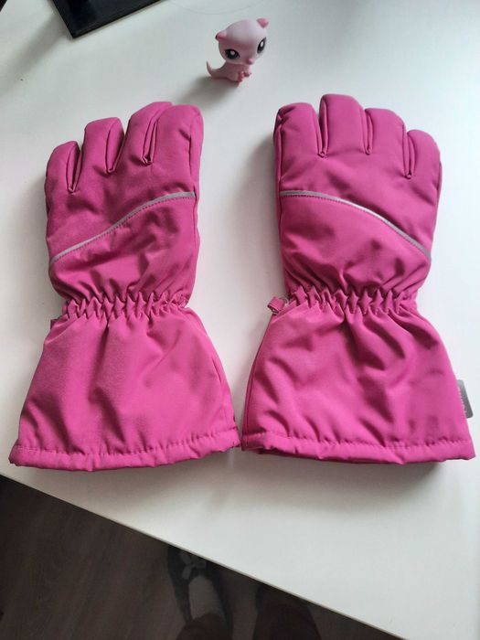 Rękawiczki narciarskie dla dziewczynki firmy REIMA