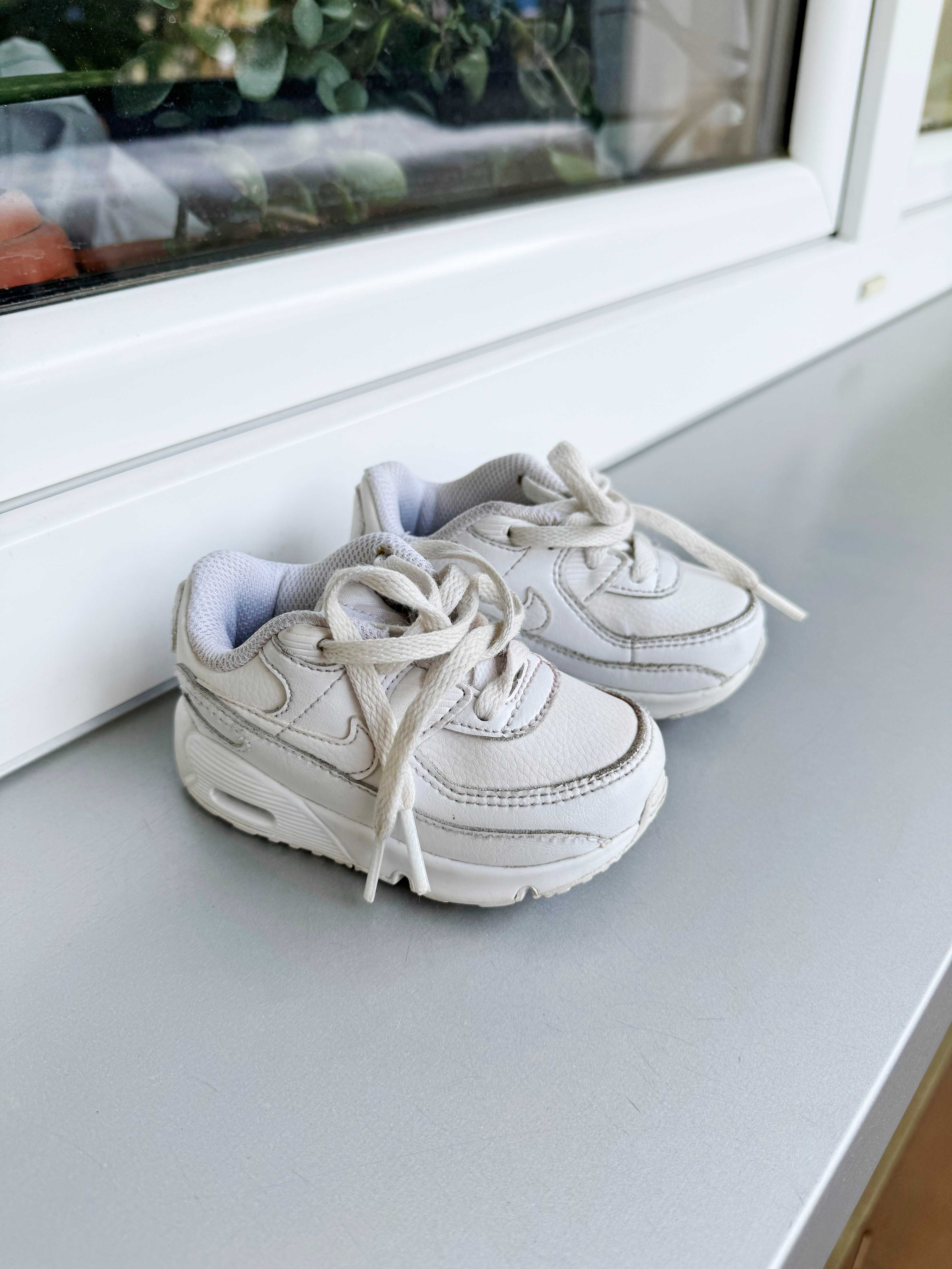 Buty Nike rozmiar 21 /  Nike AirMax / Buty dziecięce