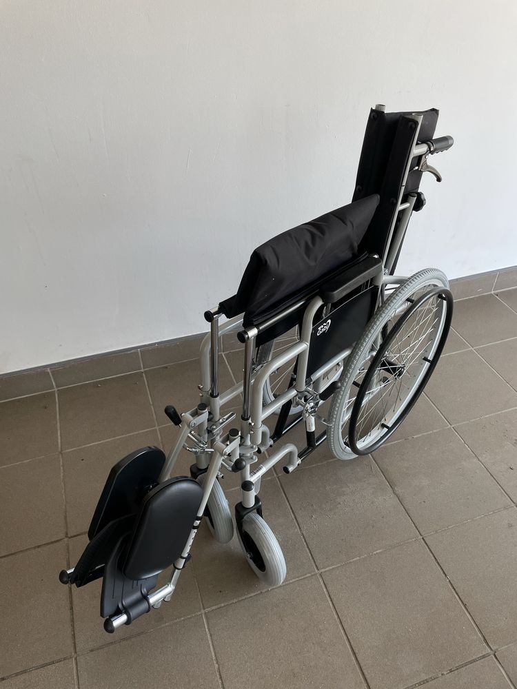 Wózek inwalidzki NOWY