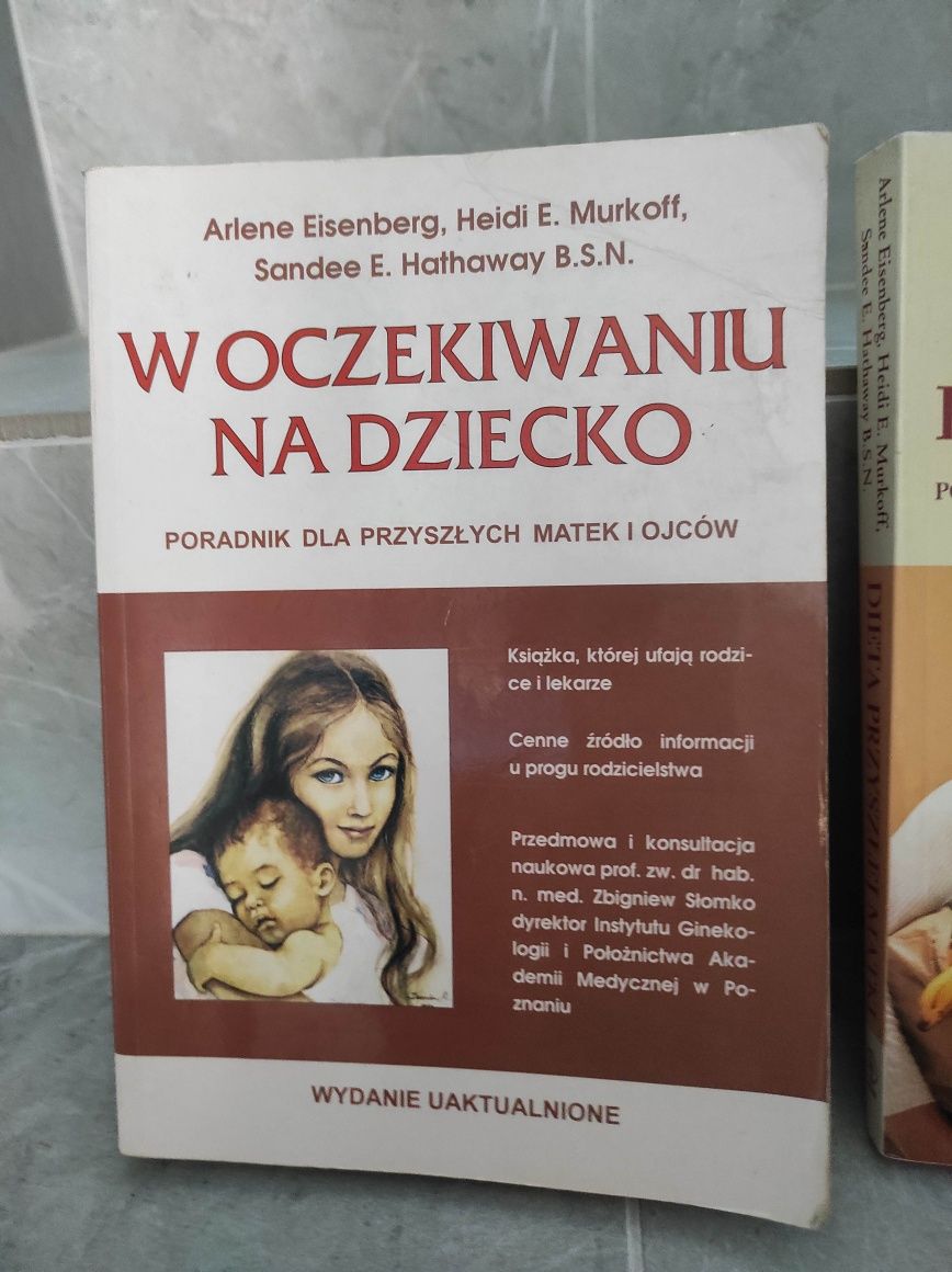 Zestaw książek dla młodej mamy ciąża i pierwsze miesiące