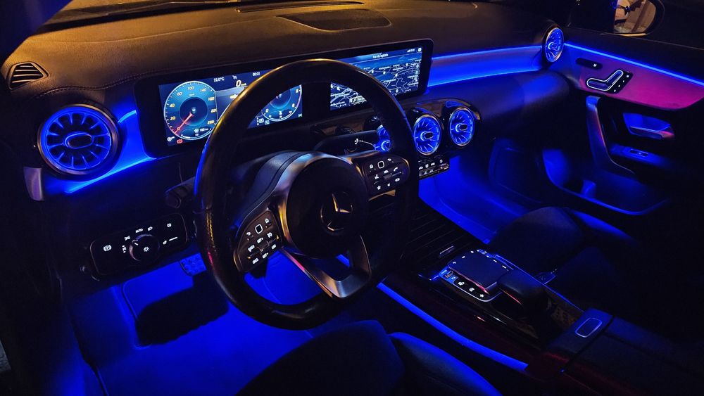 Mercedes Benz CLA 180D Pack AMG