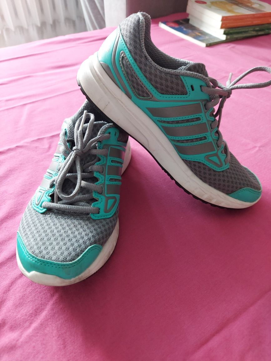 Buty sportowe Adidas 36 2/3