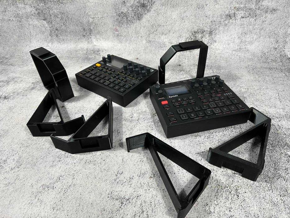 Стенд Elektron – Digitakt, Digitone, Syntakt, Analog Heat, Octatrack.