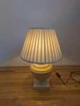 Nocna lampka ceramiczna