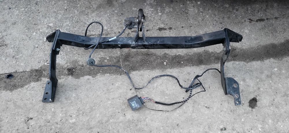 hak holowniczy Citroen C4 Picasso 2.0 HDI