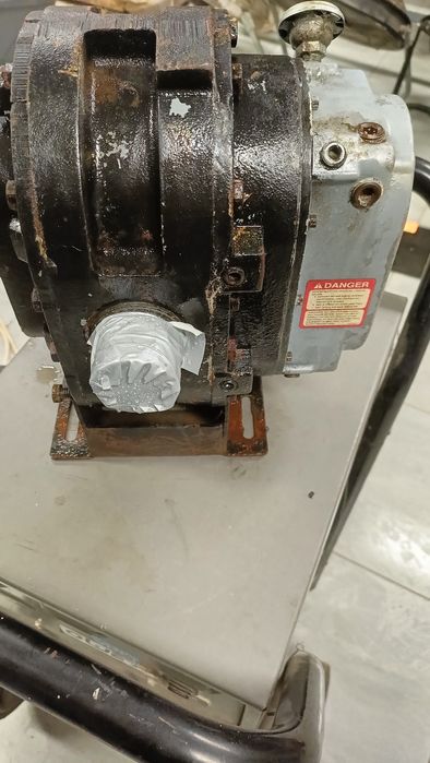 Pompa próżniowa rotacyjna sutorbild