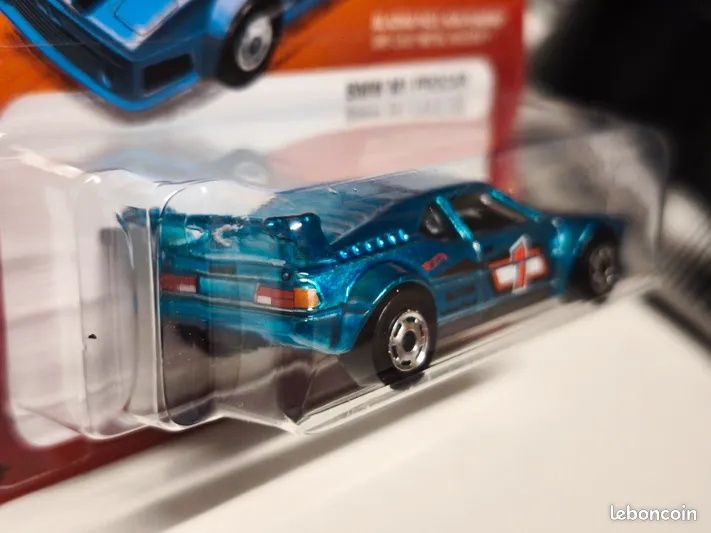Hot wheels 2025 Hot ones BMW M1 procar,хот вилс БМВ редкая, chase