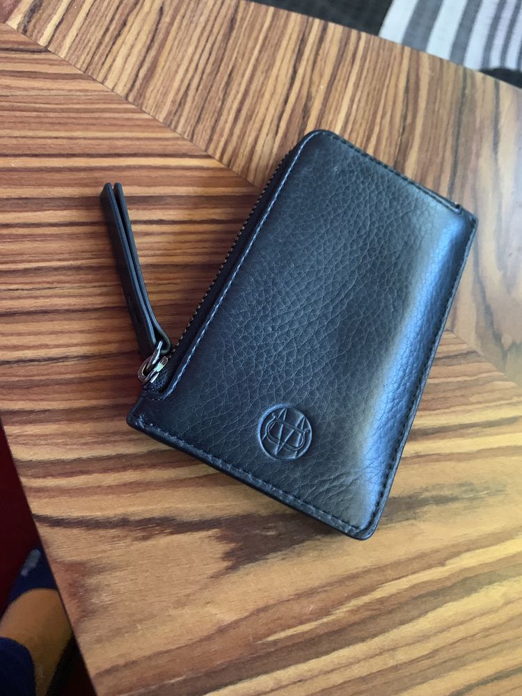 Massimo Dutti - etui na karty kredytowe