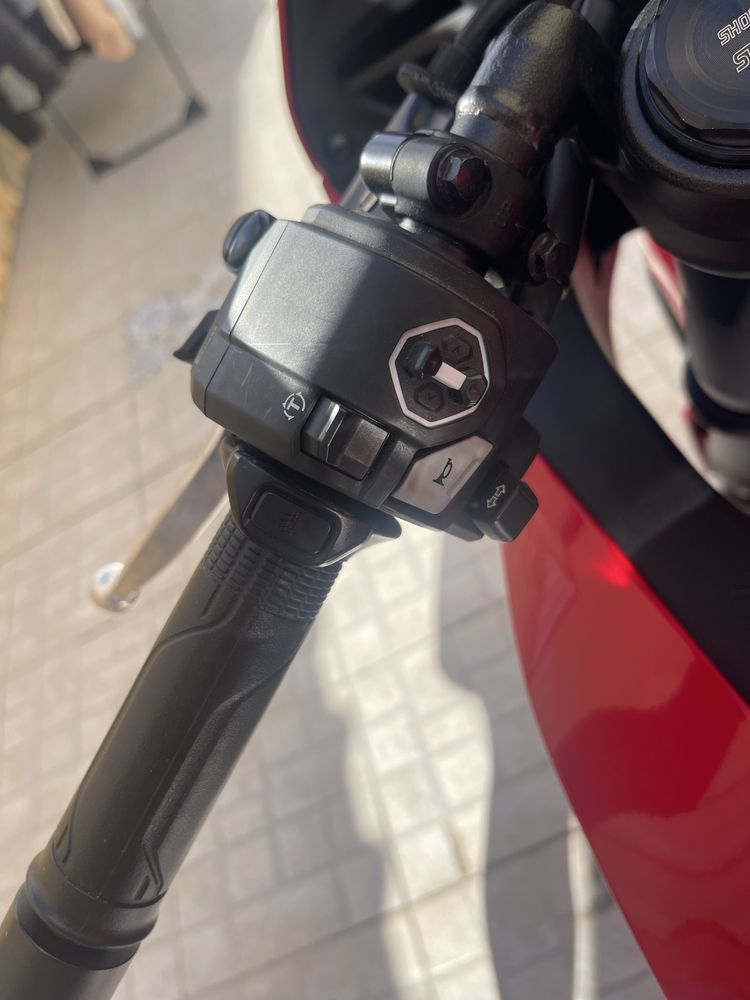 Cbr 650r ecluth - 35 kw de livrete