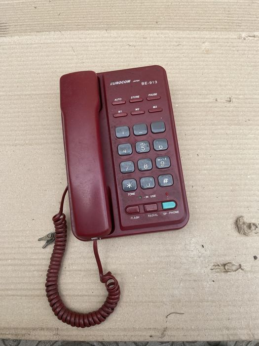 Стационарный телефонный аппарат,радиотелефон,трубка телефониста