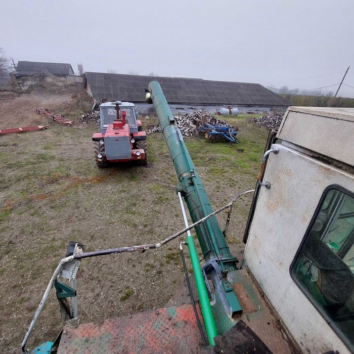 Конбайн нива ск-5