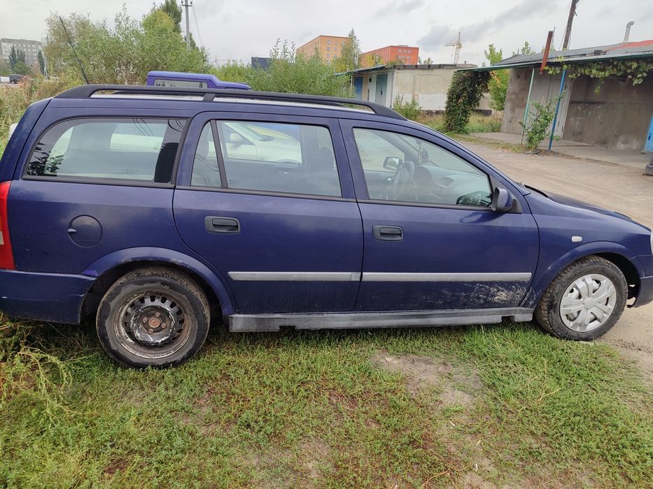 Продам Опель Астра J