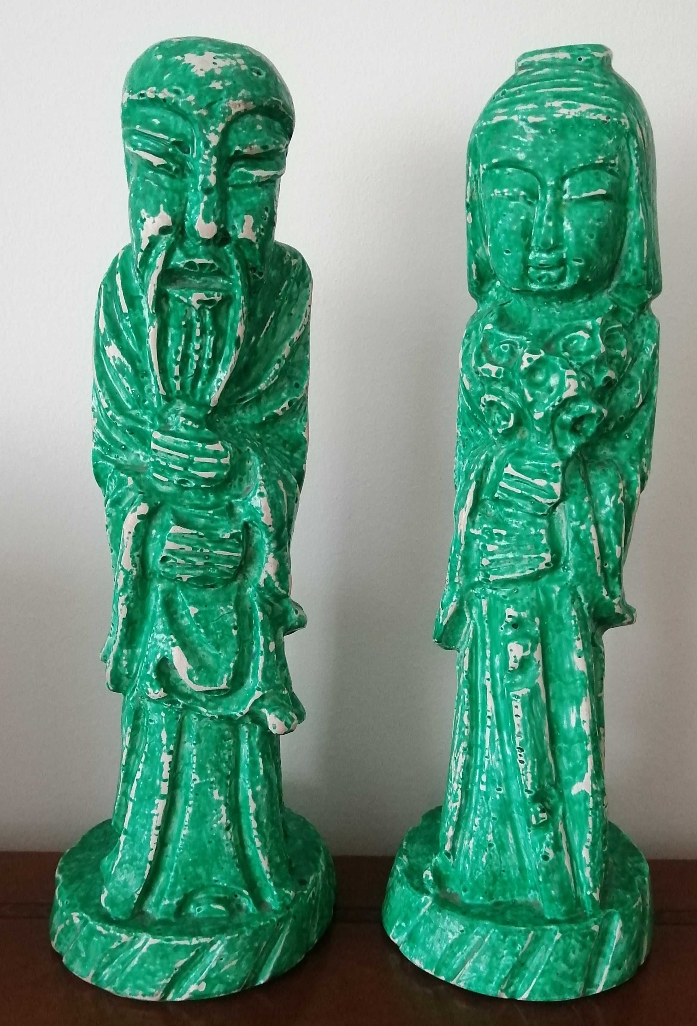 Estatuetas orientais casal em pedra