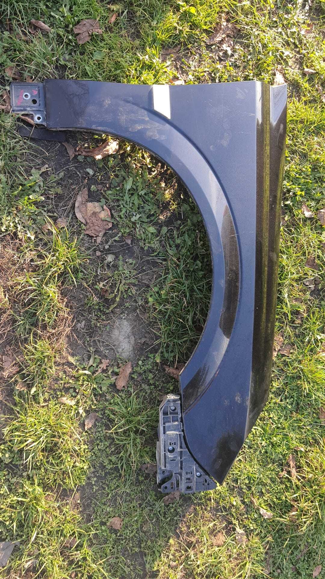 Opel Vectra C polift błotnik prawy przód z 20r do założenia 180zl