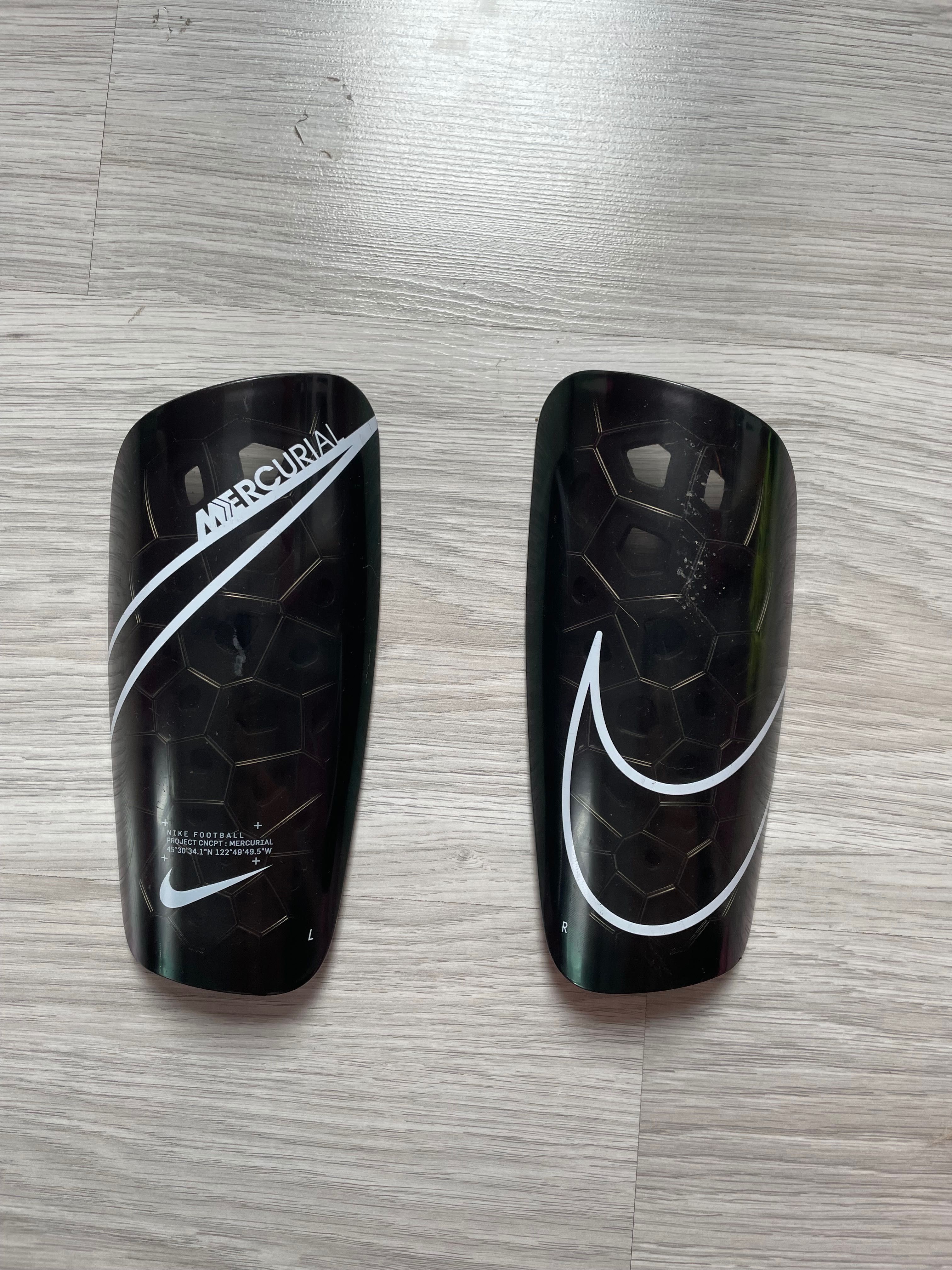 Ochraniacze piłkarskie nagolenniki Nike Mercurial Lite