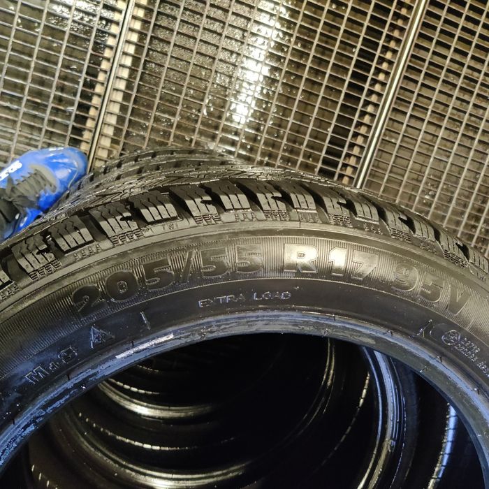 Opona / Opony Zimowe Kormoran Snow 205/55R17 95V 6mm.