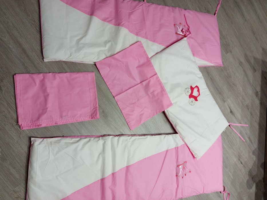 Nowe Ochraniacze do łóżeczka poszewka i prześcieradło