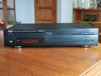 YAMAHA CDX-590 PRO BIT Odtwarzacz płyt CD