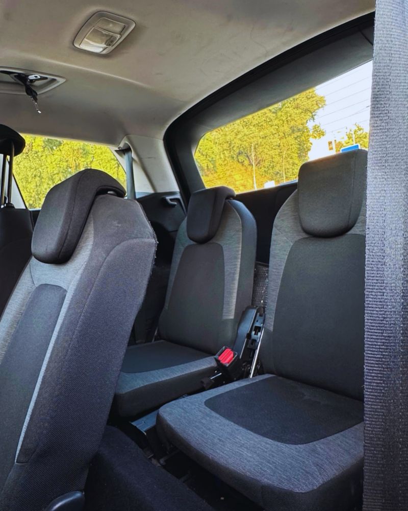 Citroën C4 2018 de 7 lugares Diesel