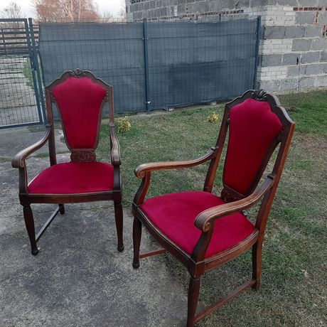 Fotel tron w stylu eklektycznym