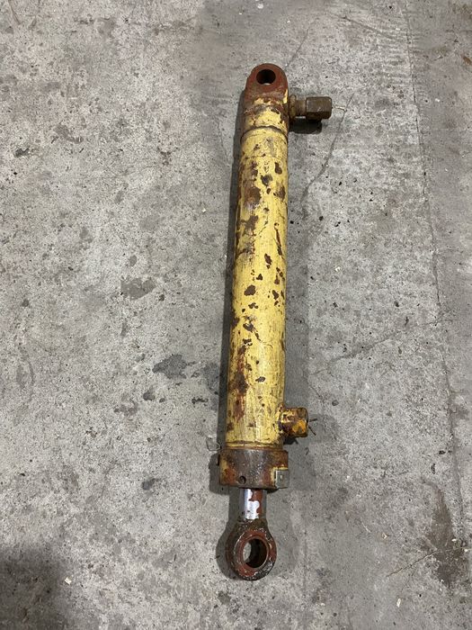 новий гідроциліндр СССР