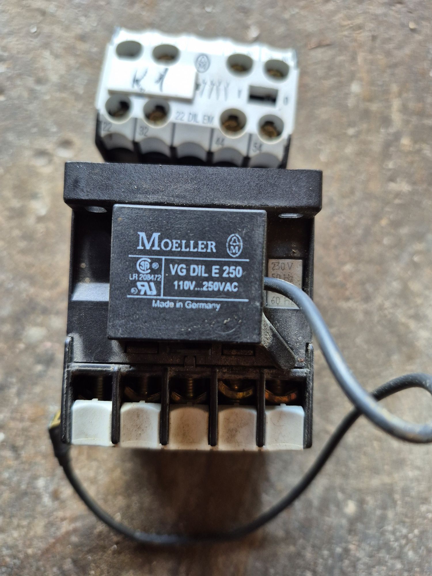 Stycznik MOELLER DIL EM 10 + 22 DIL EM