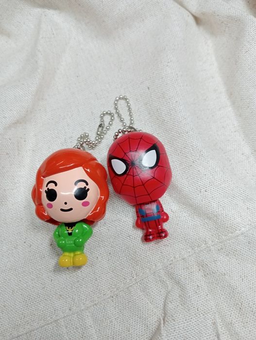 Брелки Marvel Фенікс і Спайдермен