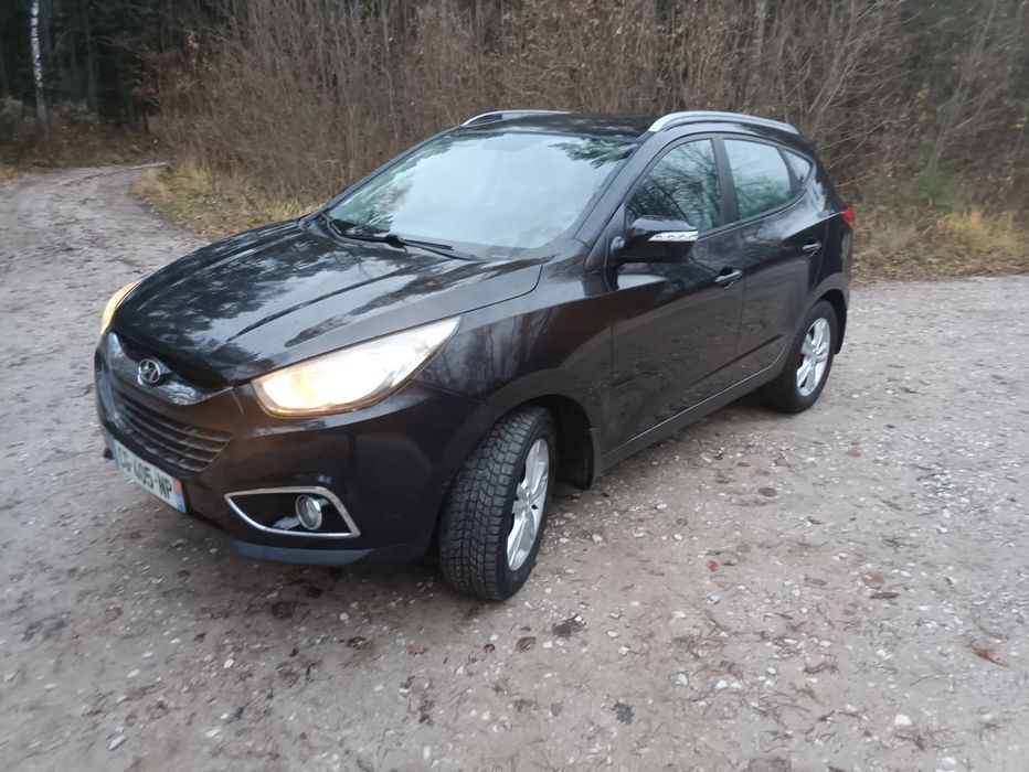 Hyundai ix35 Auto sprowadzone po serwisie olejowo-filtrowym , tanie auto do jazdy.