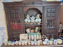 Vendo loiças decorativas porcelana, antigas, origens diversas