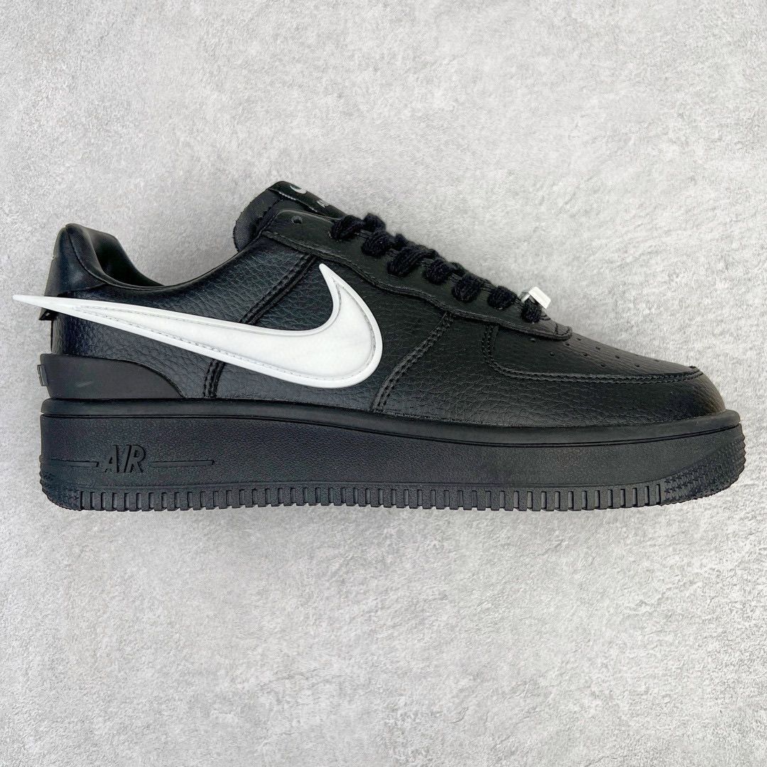 Кросівки nike ambush