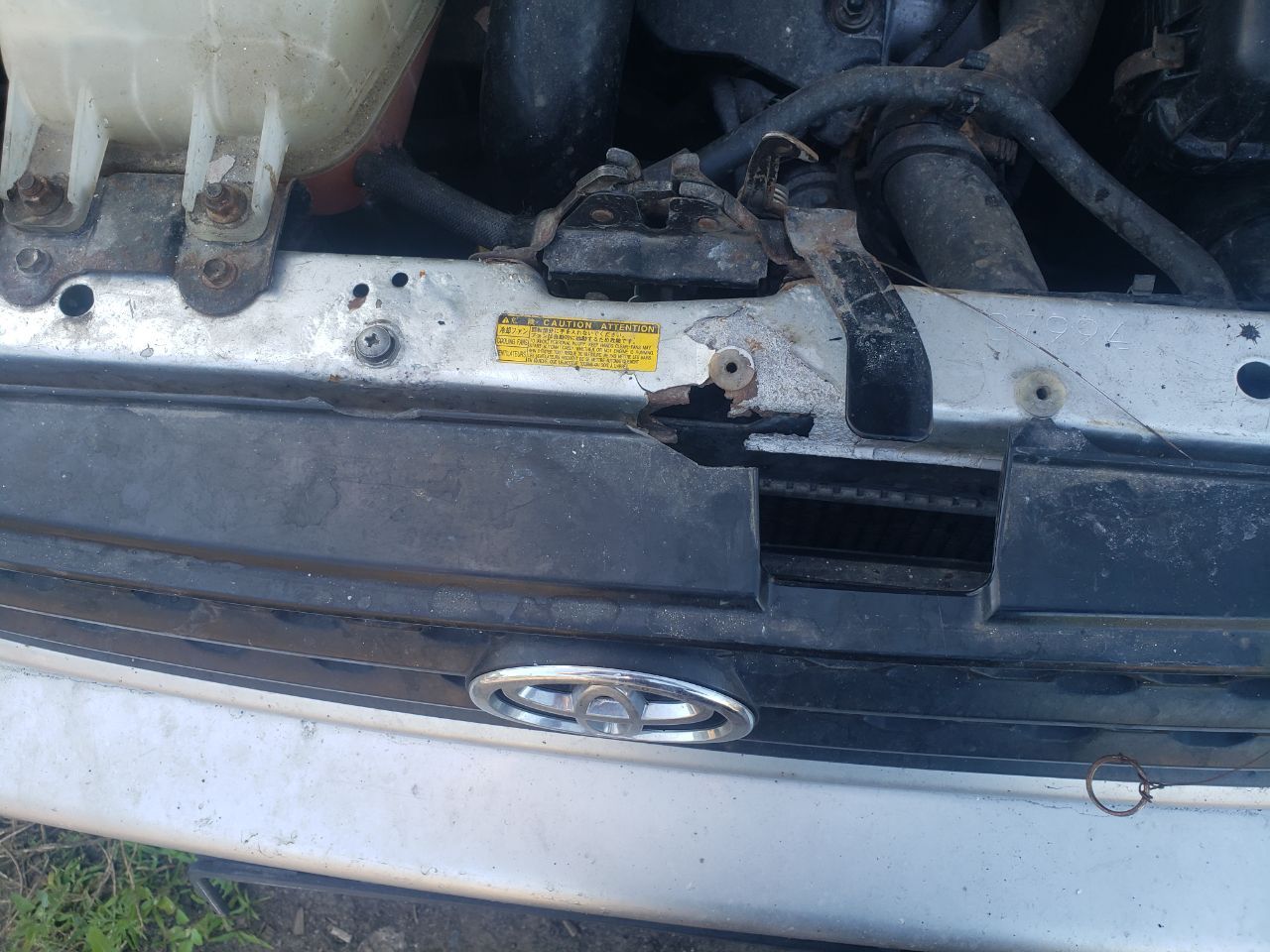 Разборка тайота rav 4