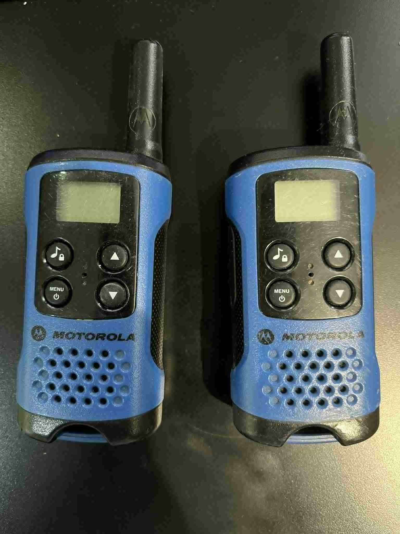 Krótkofalówki Motorola T41 – zestaw 2 szt. – sprawne, gotowe do użycia