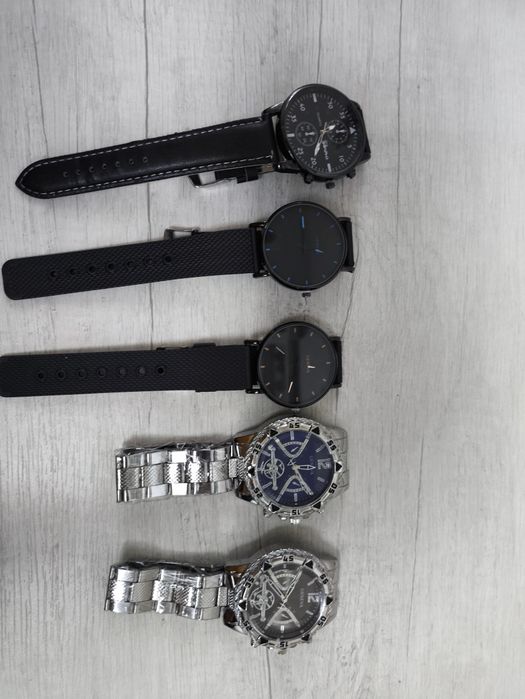 Годинники 1 пара 100 грн