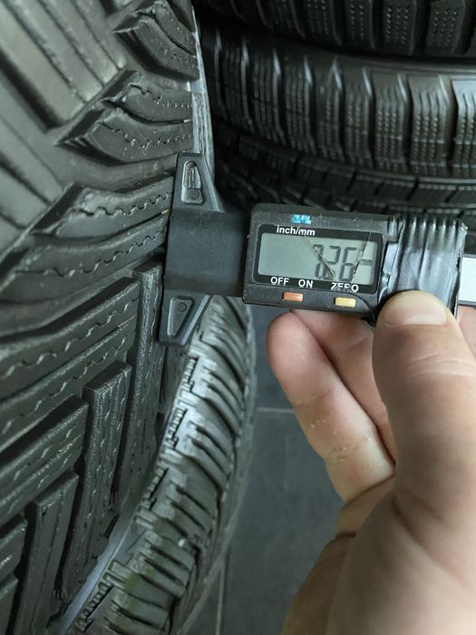 225/50/R17 Michelin Alpin 6