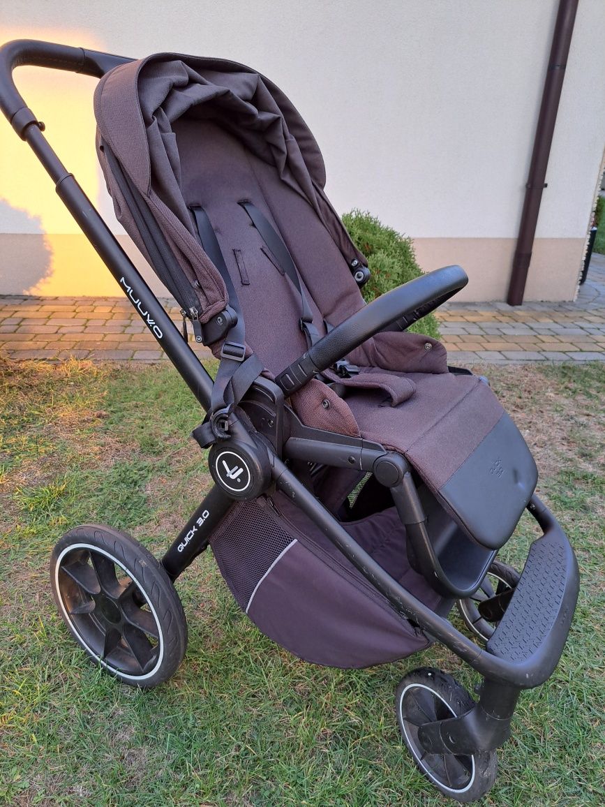 Sprzedam wózek 2w1 muuvo quick3.0